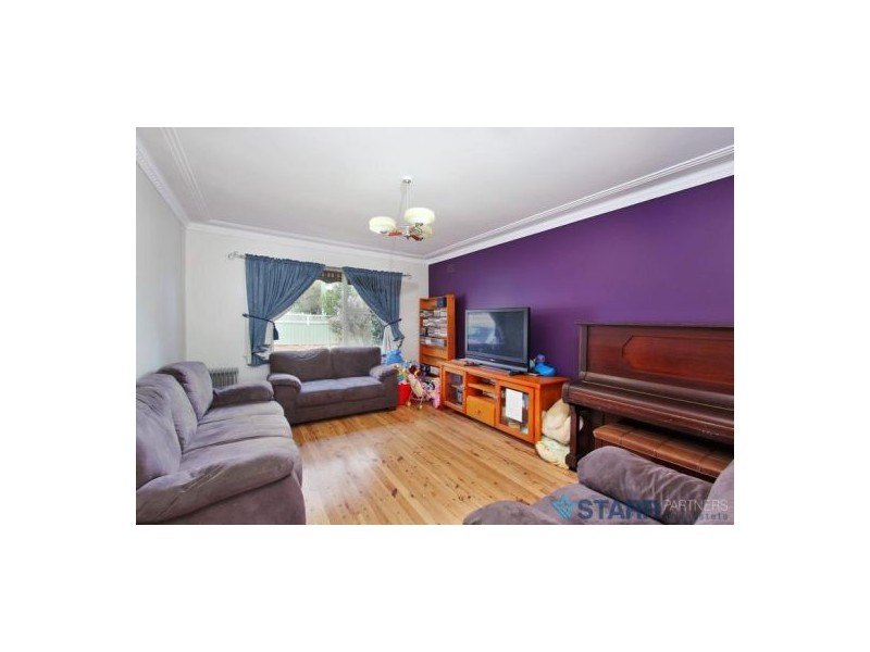 15 Fairfield Road, Woodpark NSW 2164