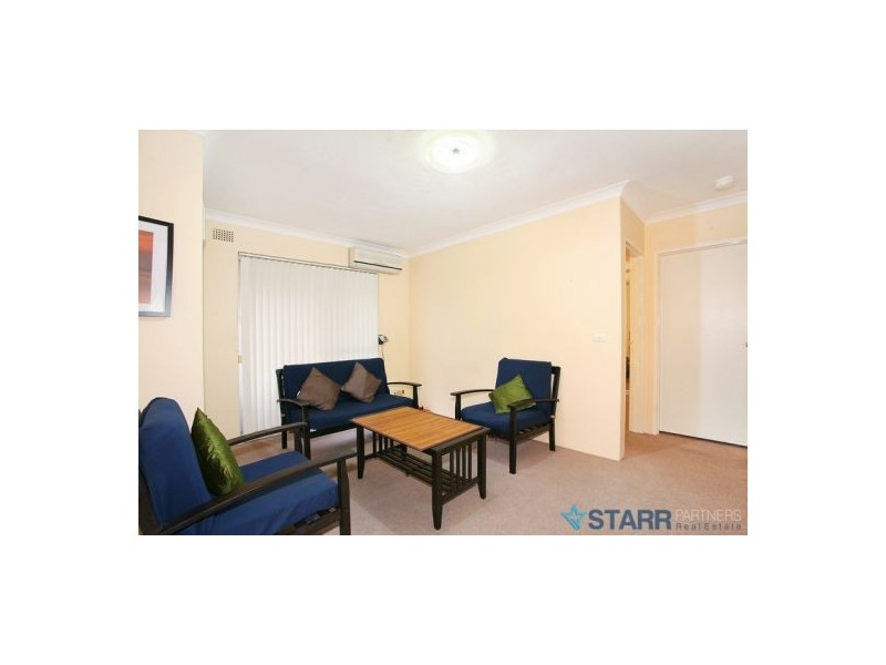 4/11-13 Birmingham Street, Merrylands NSW 2160