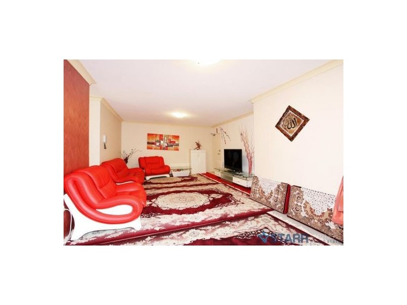 3/30-36 Memorial Avenue, Merrylands NSW 2160