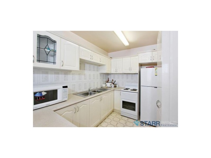 3/6 Station Street, Guildford NSW 2161