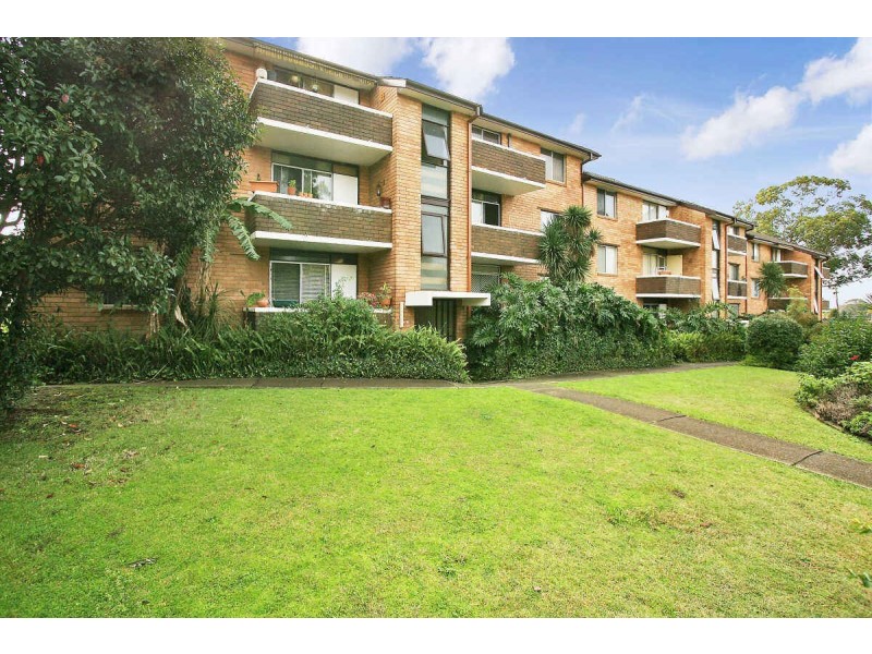 30/05  TODD STREET, Merrylands NSW 2160