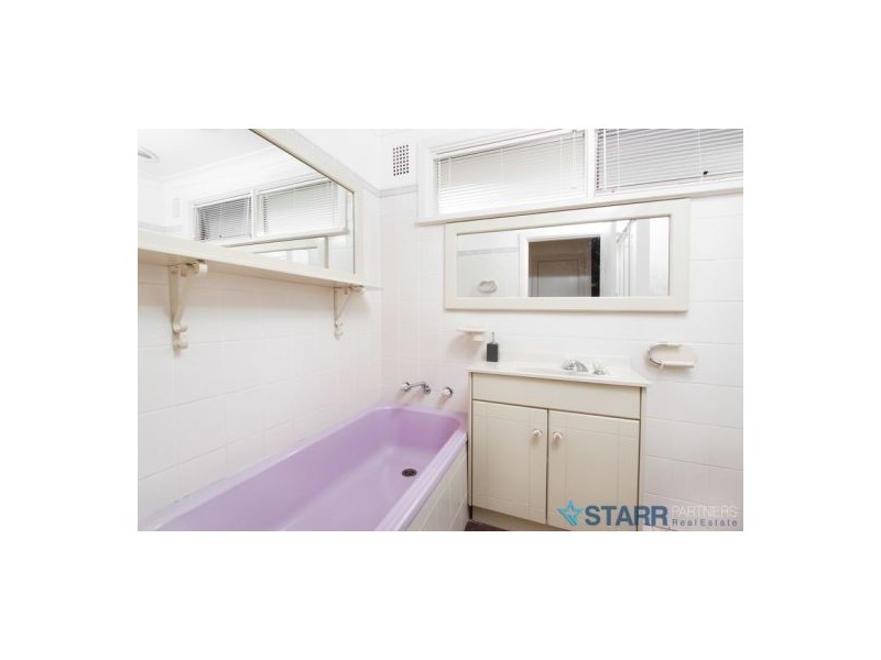 24 Sedgman Street, Greystanes NSW 2145