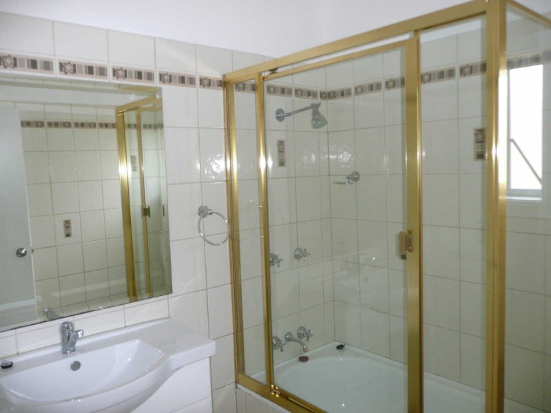 166A  HAWKSVIEW STREET, Guildford NSW 2161