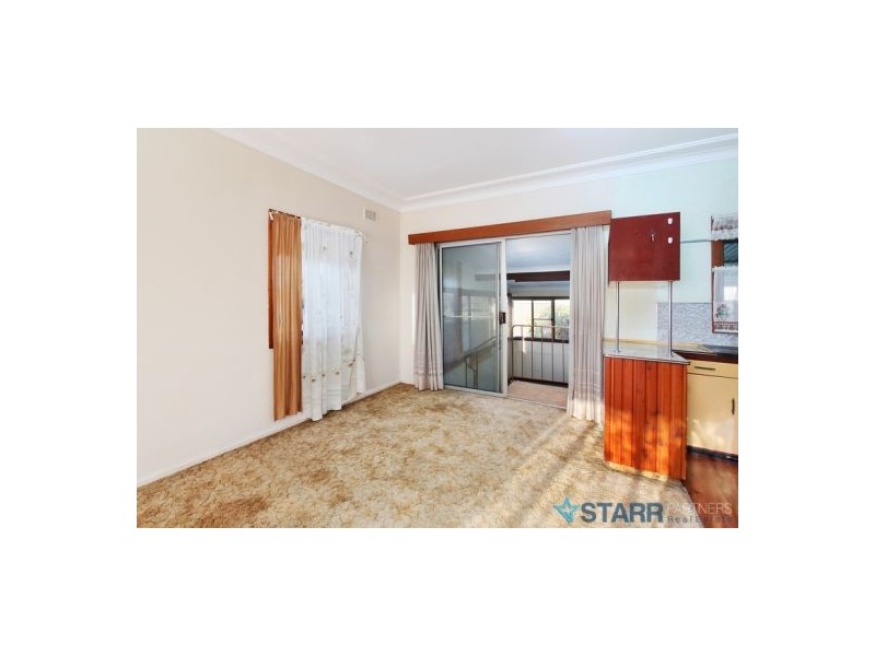 36 Braeside Road, Greystanes NSW 2145