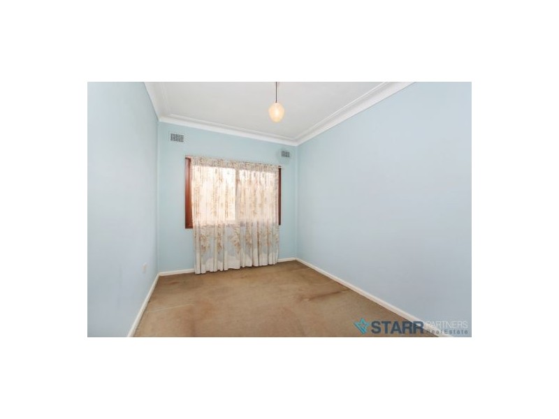 36 Braeside Road, Greystanes NSW 2145