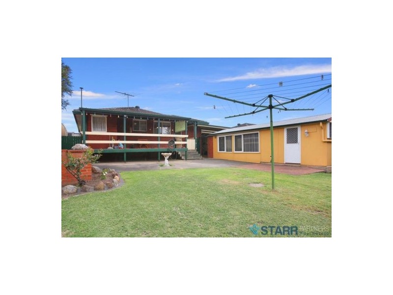 11 Yvonne Street, Greystanes NSW 2145