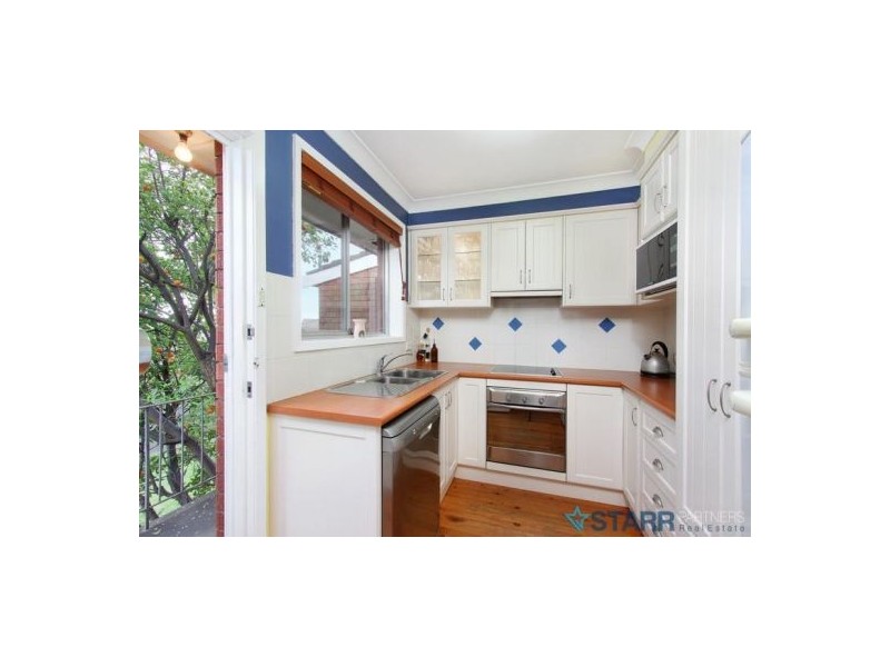 10 Mountford Avenue, Greystanes NSW 2145