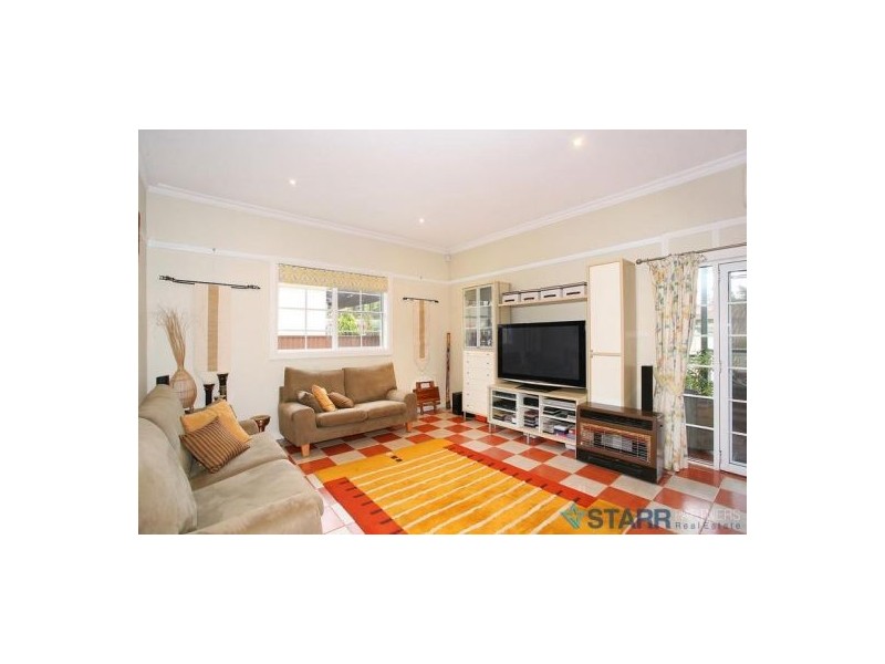 63 Chester Street, Merrylands NSW 2160