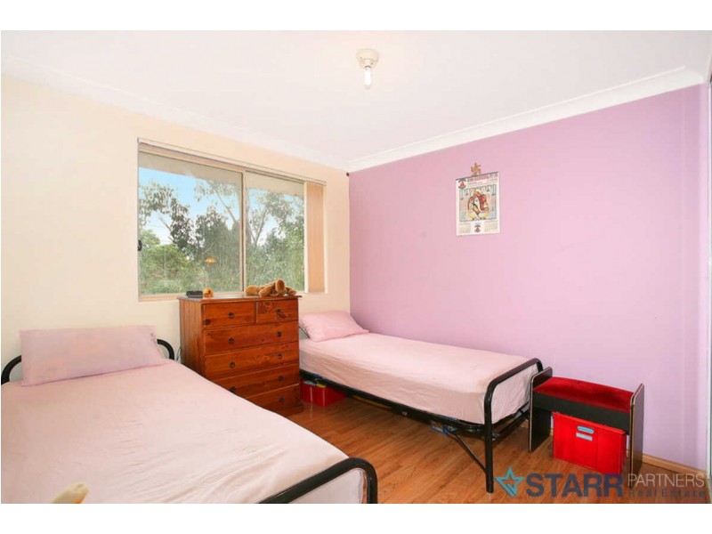 25/23  OXFORD STREET, Merrylands NSW 2160
