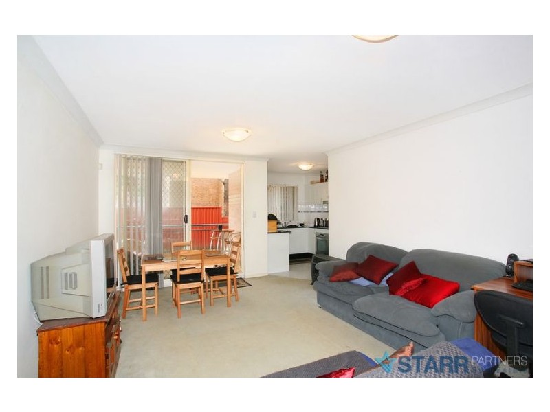 4/5 Stimson Street, Guildford NSW 2161