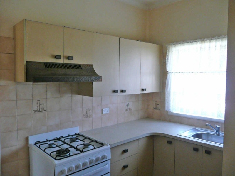 6  OSWALD STREET, Guildford NSW 2161