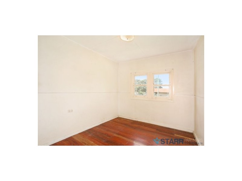 2 Lorraine Place, Merrylands NSW 2160