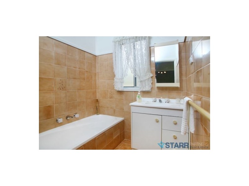 11 Wirralee Street, South Wentworthville NSW 2145
