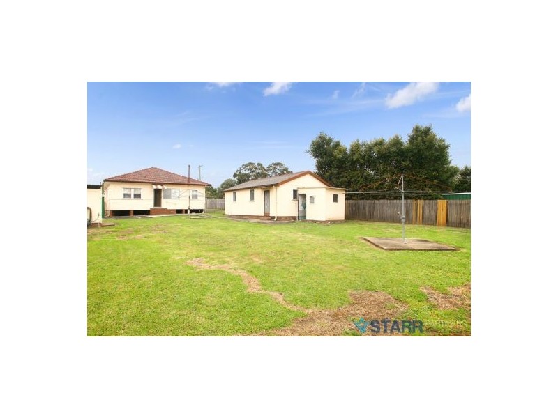 11 Wirralee Street, South Wentworthville NSW 2145