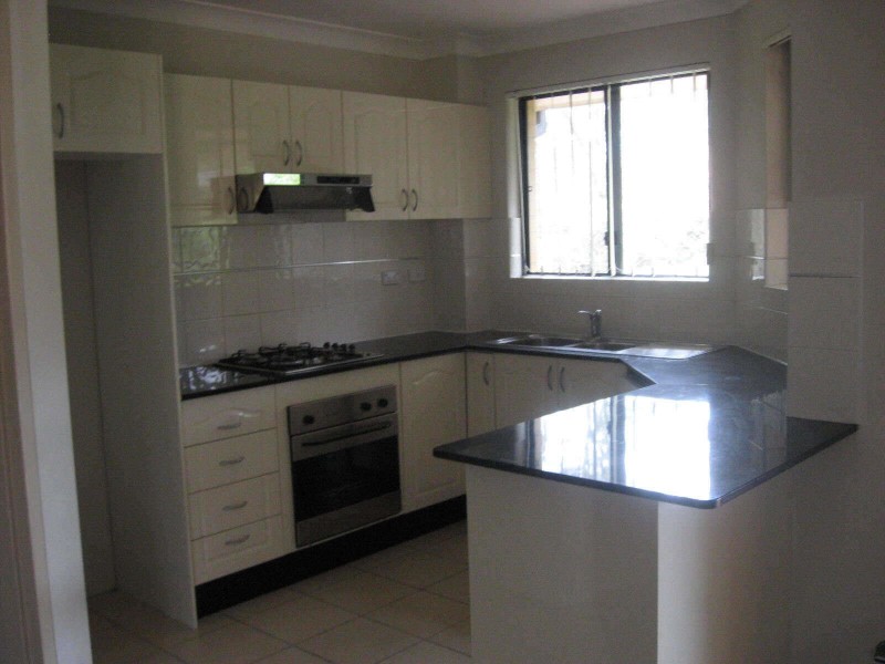 20/33  NEIL STREET, Merrylands NSW 2160