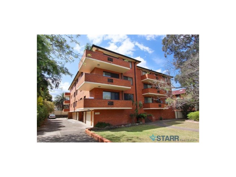 3/29 Neil Street, Merrylands NSW 2160