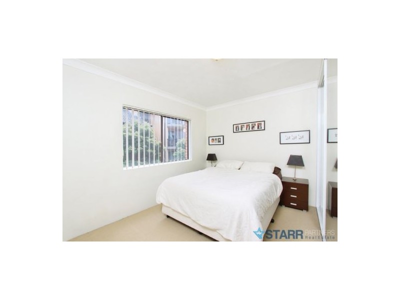 3/29 Neil Street, Merrylands NSW 2160