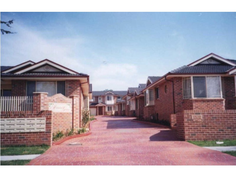 01/31  HAMPDEN ROAD, South Wentworthville NSW 2145