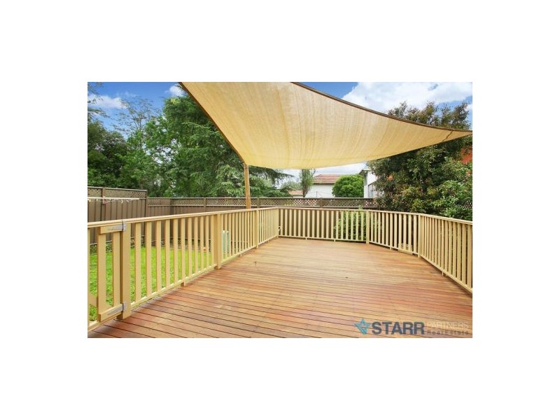 14 Parry Street, Pendle Hill NSW 2145