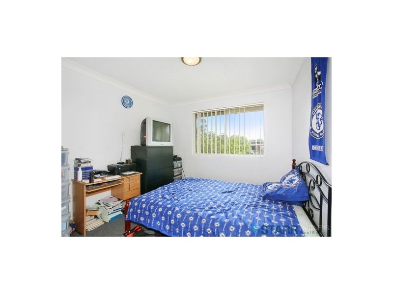 10/6 Addlestone Road, Merrylands NSW 2160