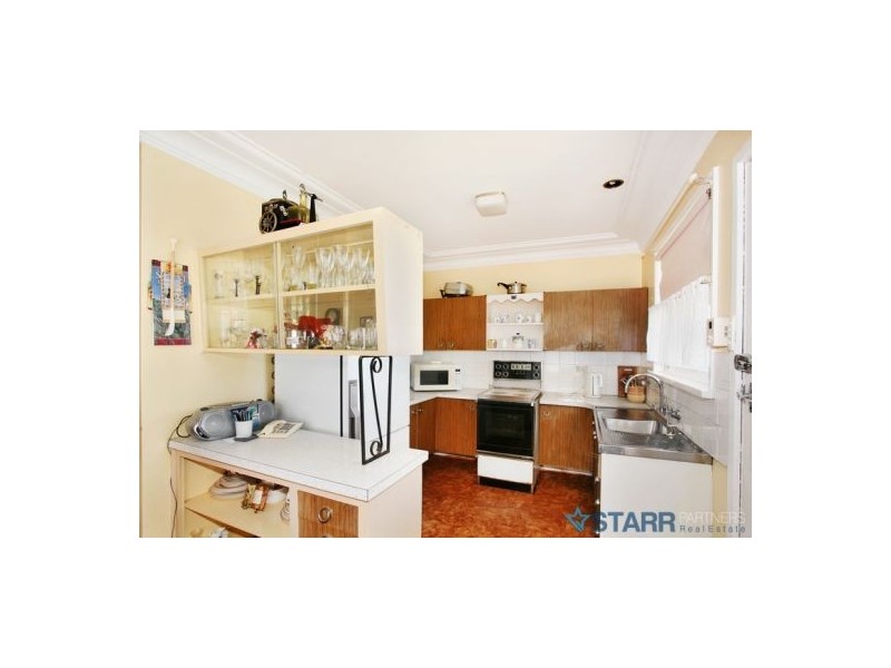 11 Dell Street, Woodpark NSW 2164