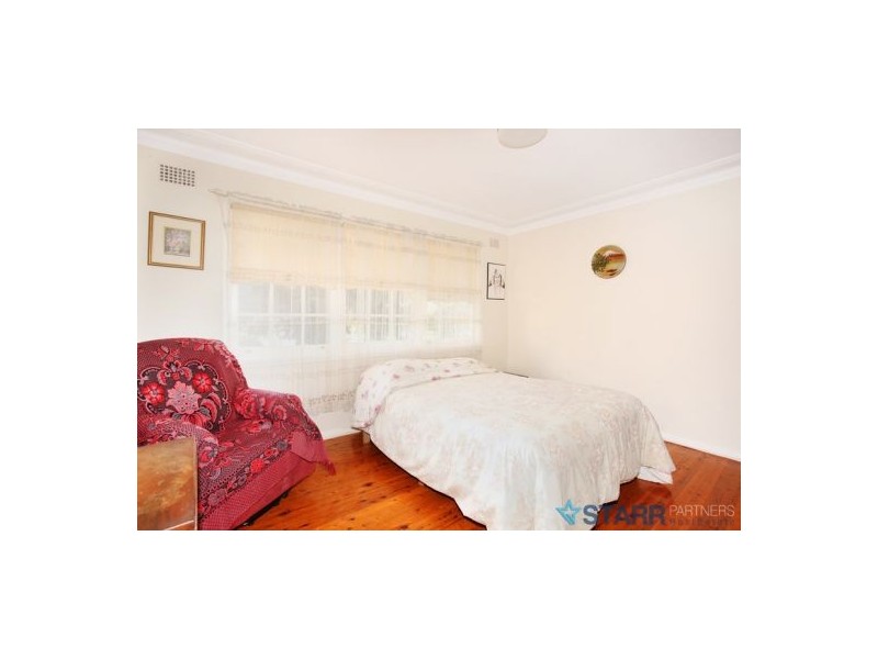 11 Dell Street, Woodpark NSW 2164