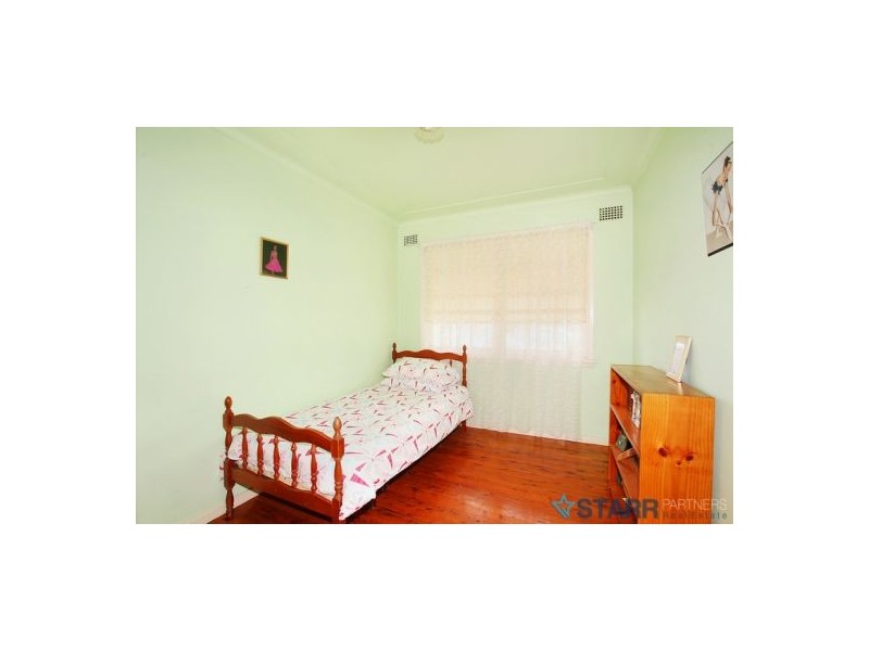 11 Dell Street, Woodpark NSW 2164