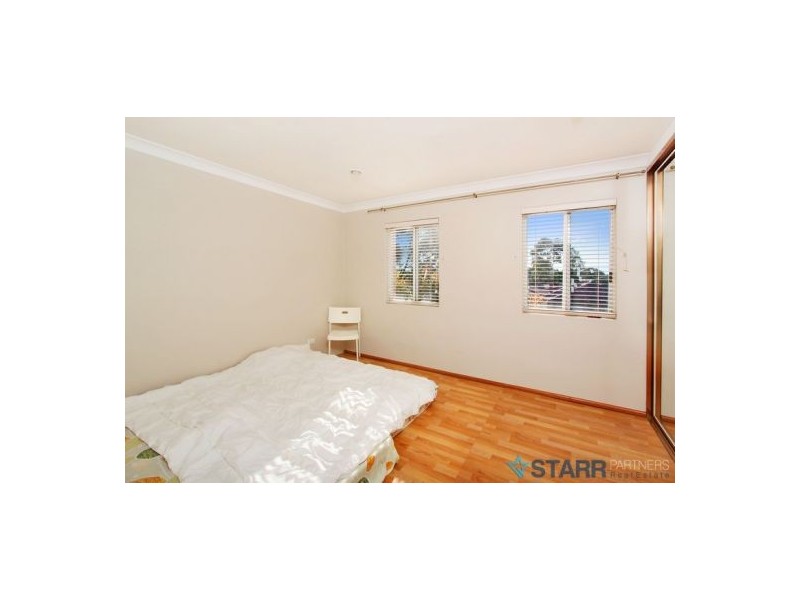 6/27 Windsor Road, Merrylands NSW 2160