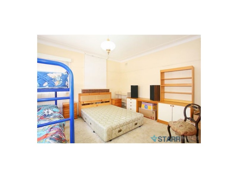 78 Hilltop Road, Merrylands NSW 2160