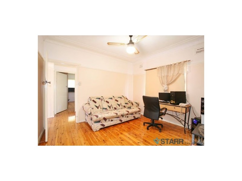 19 Bursill Street, Guildford NSW 2161