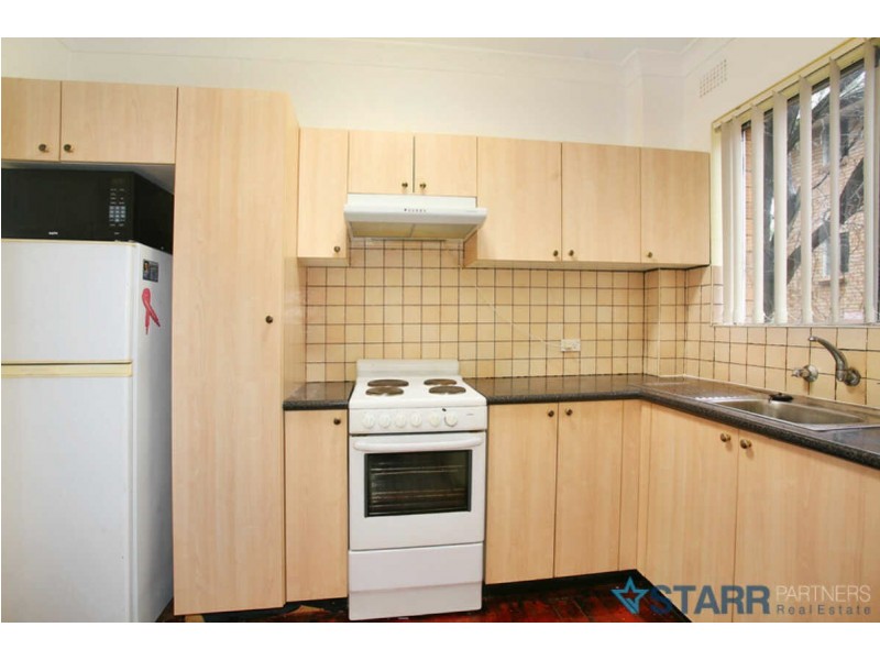 2/22  SHEFFIELD STREET, Merrylands NSW 2160