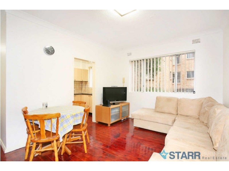 2/22  SHEFFIELD STREET, Merrylands NSW 2160