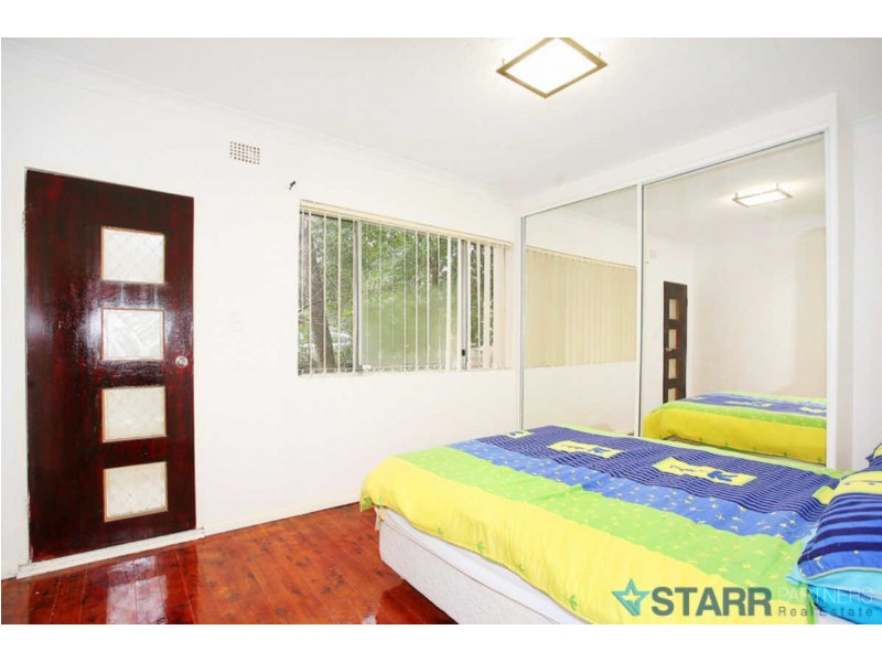 2/22  SHEFFIELD STREET, Merrylands NSW 2160