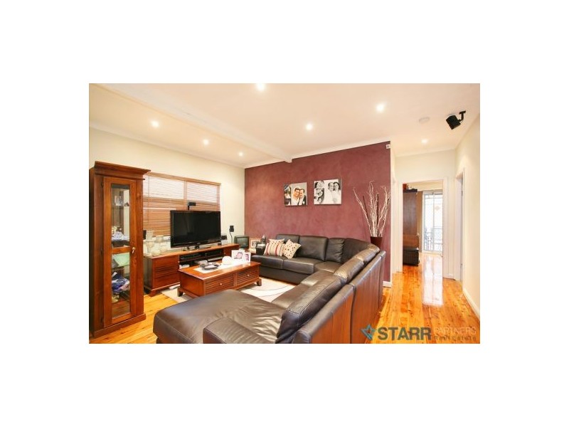 57 Warren Road, Woodpark NSW 2164