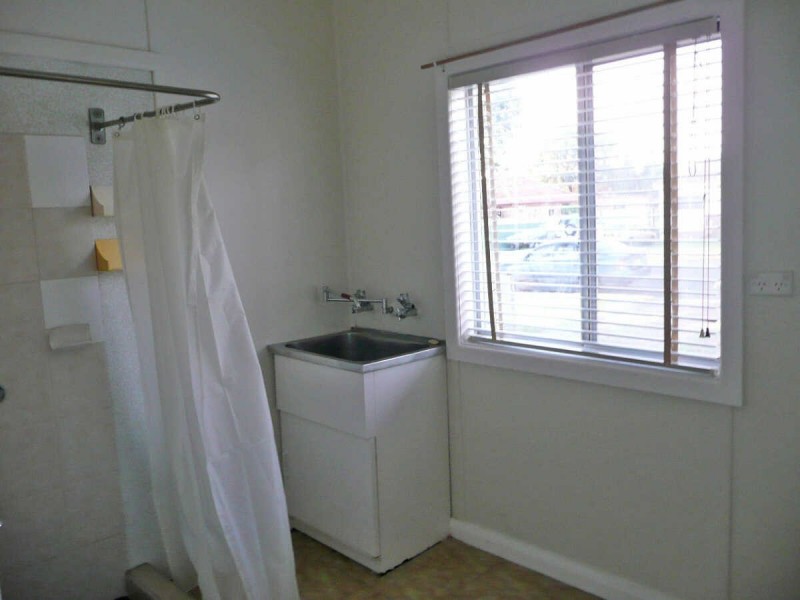 03/13  SHACKEL AVENUE, Old Guildford NSW 2161