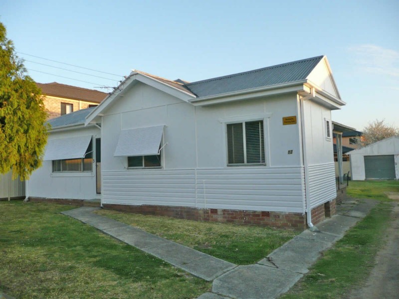 03/13  SHACKEL AVENUE, Old Guildford NSW 2161