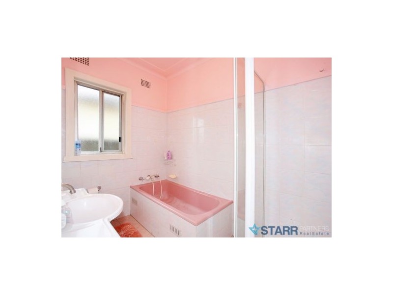 23 Hunt Street, Guildford NSW 2161