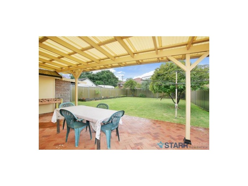 23 Hunt Street, Guildford NSW 2161