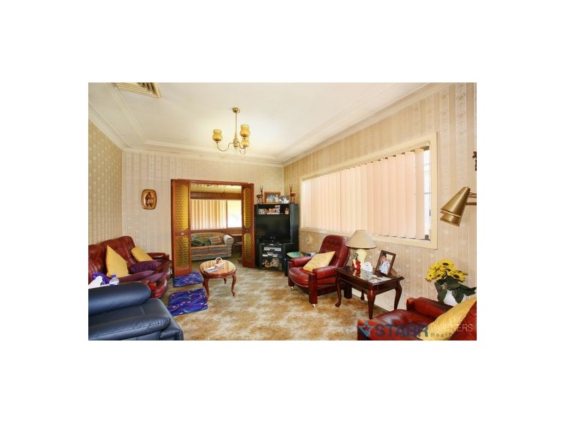 241 Blaxcell Street, Granville NSW 2142