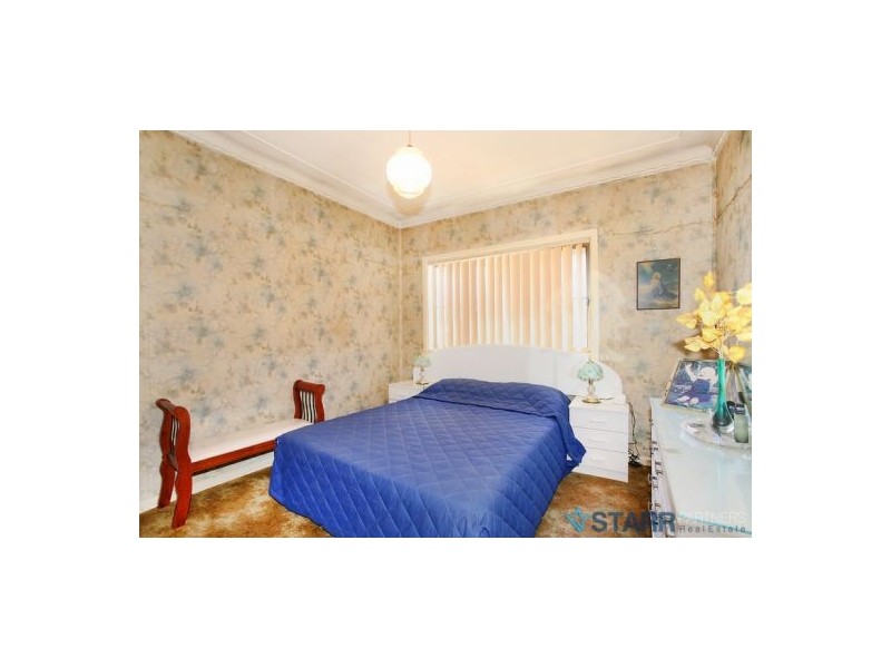 241 Blaxcell Street, Granville NSW 2142