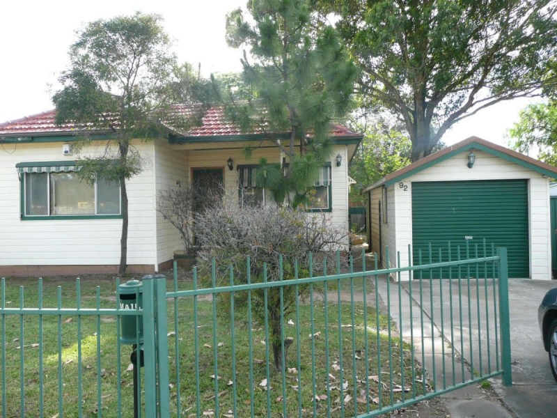 92  CENTENARY ROAD, South Wentworthville NSW 2145