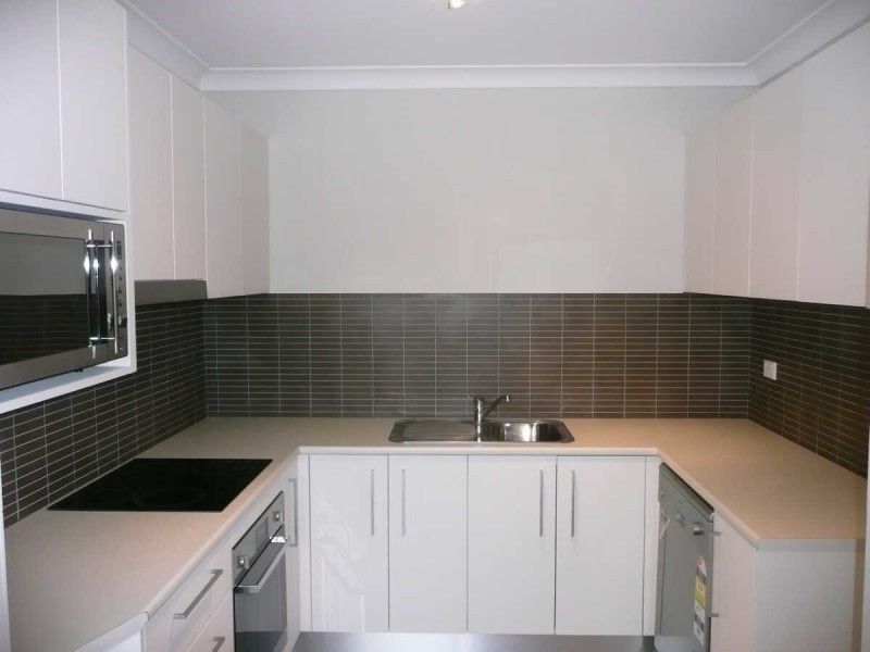 19/18  OXFORD STREET, Merrylands NSW 2160