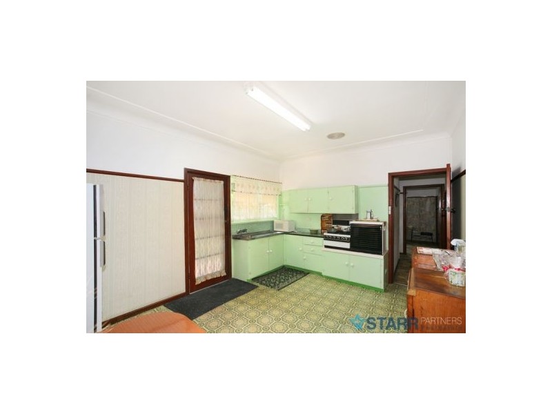 31 Mountford Avenue, Guildford NSW 2161