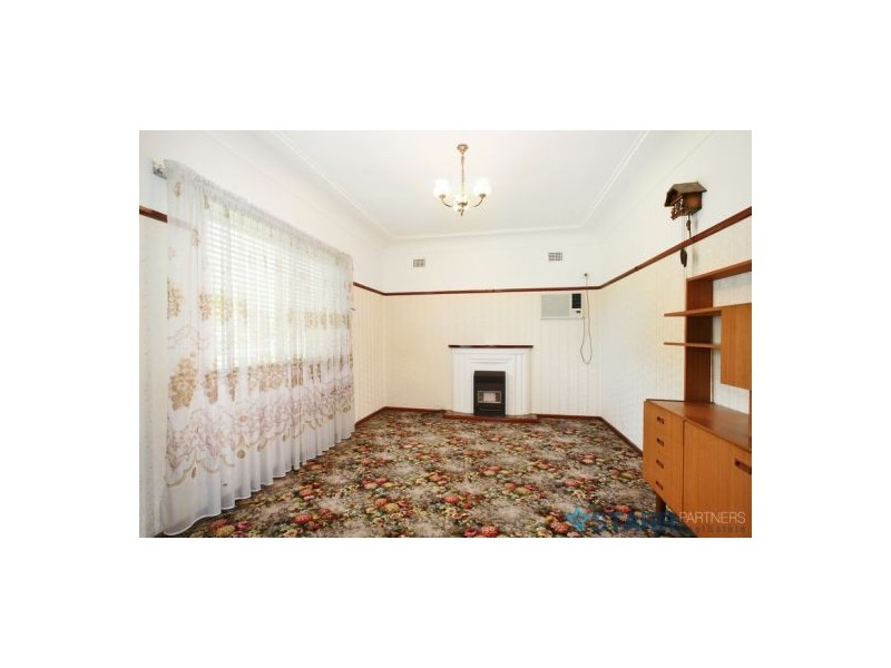 31 Mountford Avenue, Guildford NSW 2161