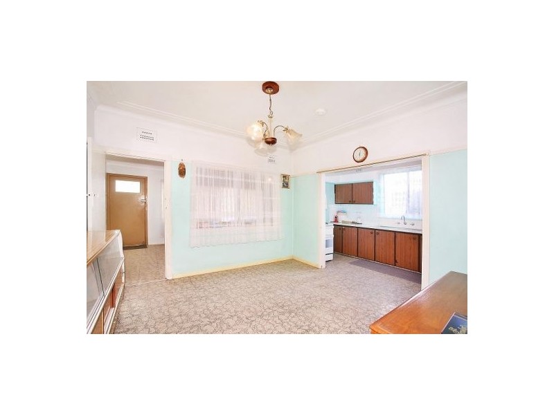 95 Excelsior Street, Merrylands NSW 2160