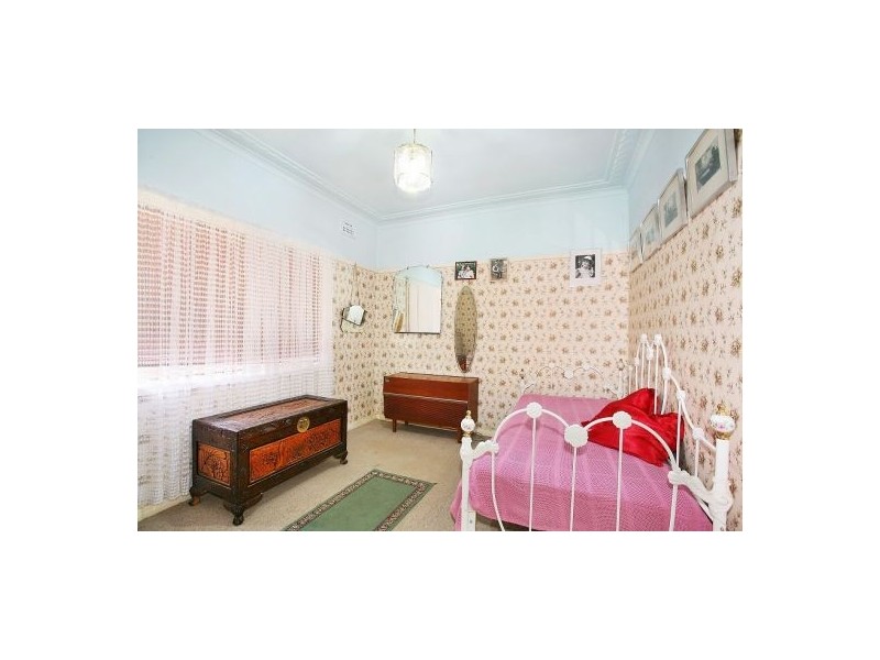 95 Excelsior Street, Merrylands NSW 2160