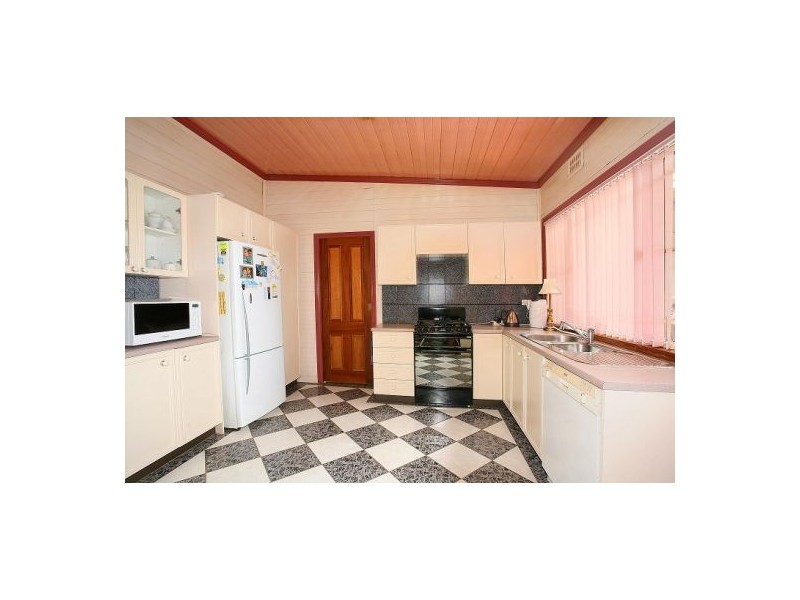 17 Taralga Street, Old Guildford NSW 2161