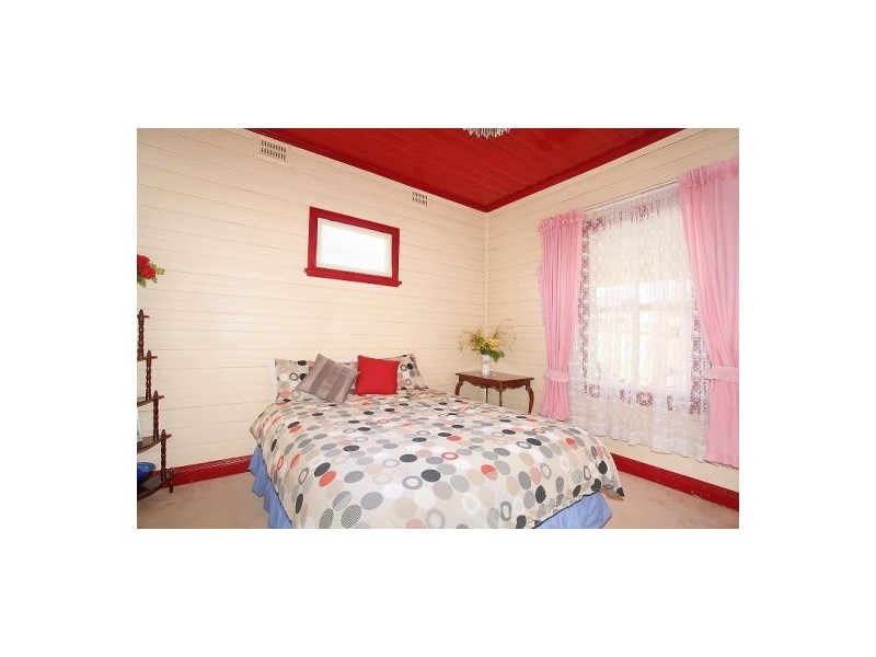 17 Taralga Street, Old Guildford NSW 2161