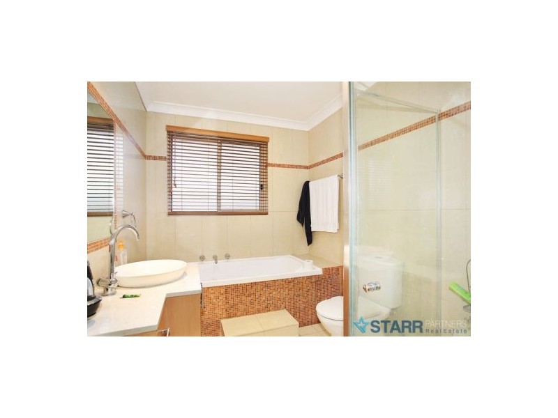 1 Lomond Street, Guildford NSW 2161