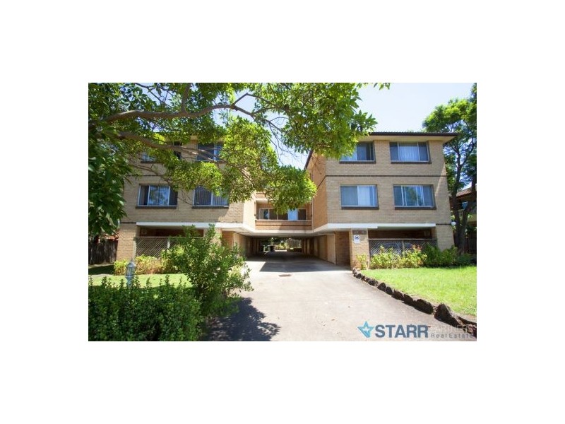 8/40 Birmingham Street, Merrylands NSW 2160